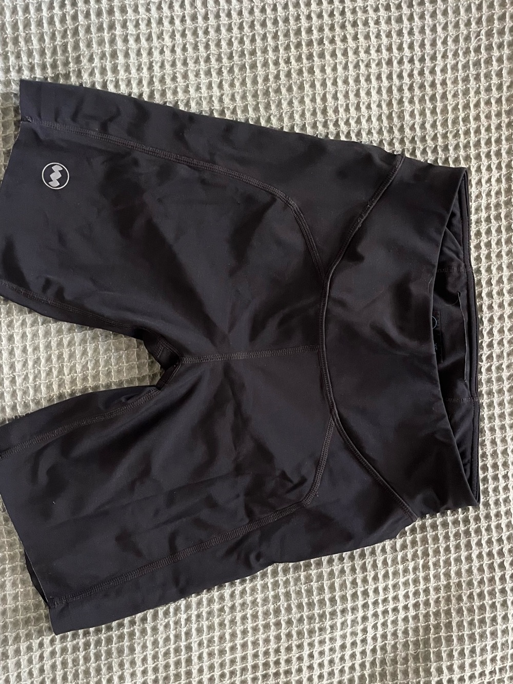Women’s XS Janji Running Shorts